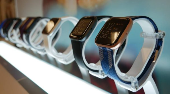 Pakistani Pride Local Brands Making Waves in Smart Watches