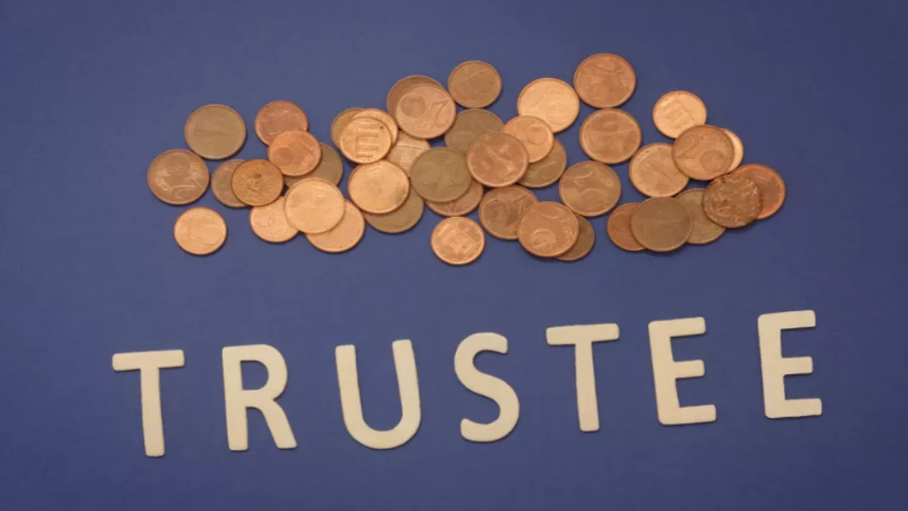 trustee duty
